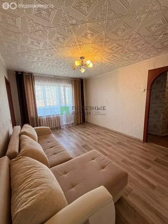 2-комнатная квартира: Сызрань, улица Лазо, 32 (37 м) - Фото 1