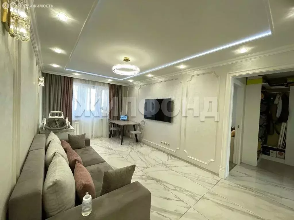 3-комнатная квартира: Клин, Литейная улица, 48 (57 м) - Фото 2