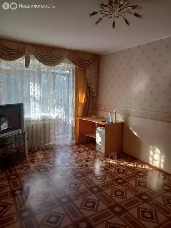3-комнатная квартира: Тюмень, улица 50 лет Октября, 51 (56 м) - Фото 1