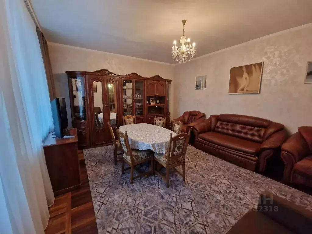 3-к кв. Псковская область, Псков ул. Ленина, 15 (97.0 м) - Фото 1