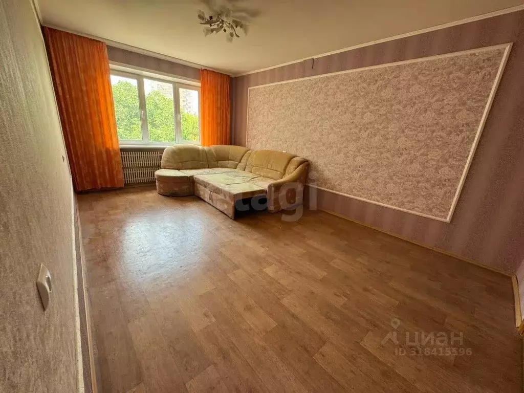 3-к кв. Воронежская область, Воронеж ул. Войкова, 17 (68.4 м) - Фото 0