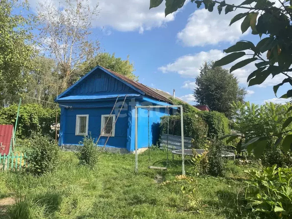 Дом в Калужская область, Город Калуга городской округ, с. Росва ул. ... - Фото 1
