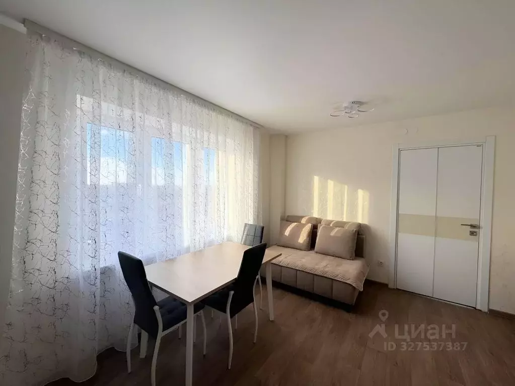 1-к кв. Псковская область, Псков Гдовский пер., 15 (38.0 м) - Фото 2