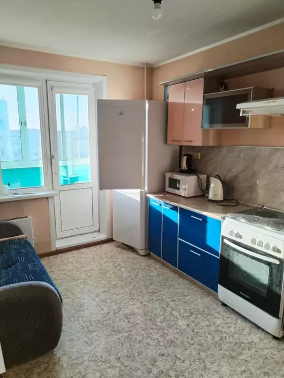 1-к кв. Самарская область, Тольятти 20-й кв-л, бул. Рябиновый, 2 (40.0 ... - Фото 1