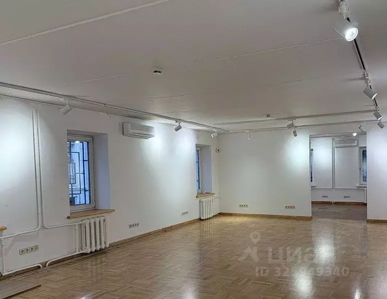 Офис в Москва ул. Малая Ордынка, 39С1 (110 м) - Фото 2