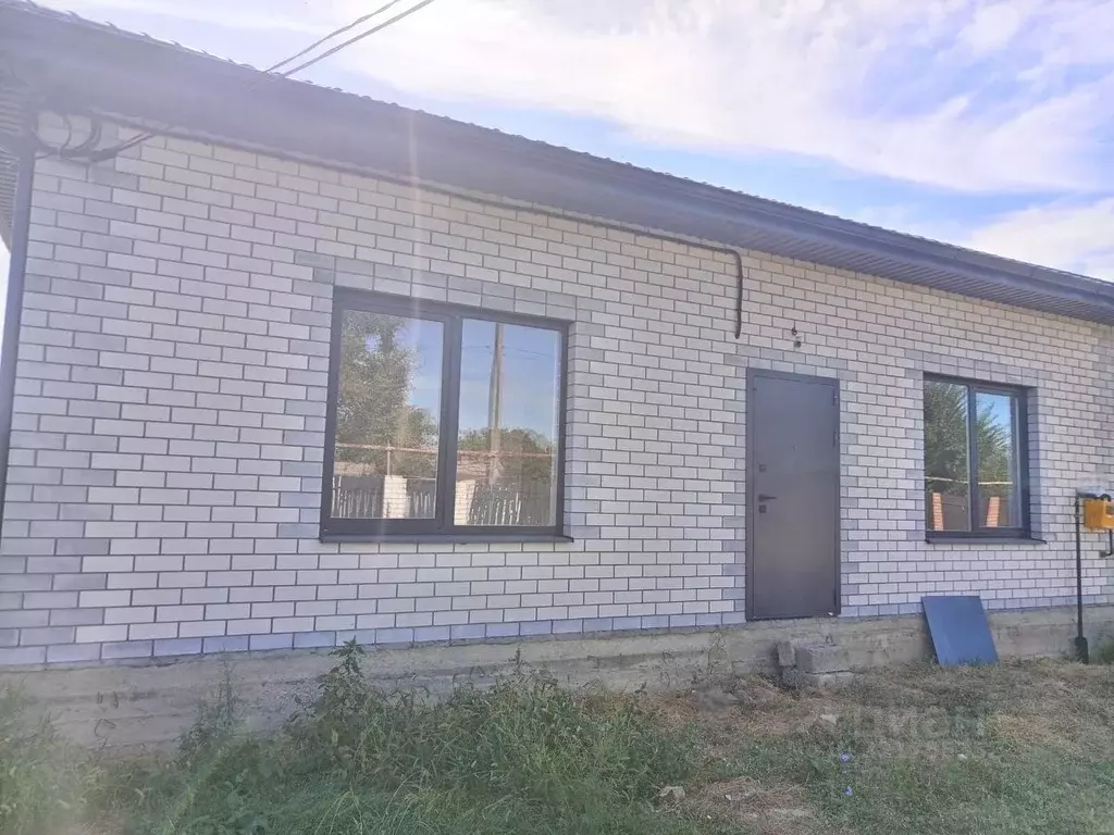 Дом в Краснодарский край, Темрюкский район, Запорожская ст-ца ... - Фото 2