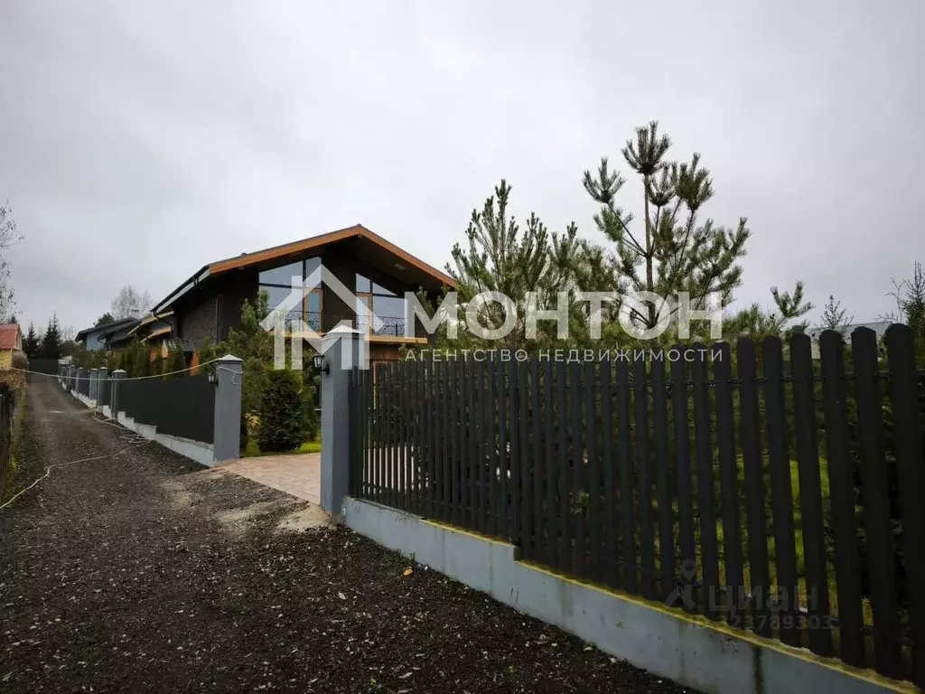 Коттедж в Московская область, Наро-Фоминский городской округ, д. ... - Фото 1