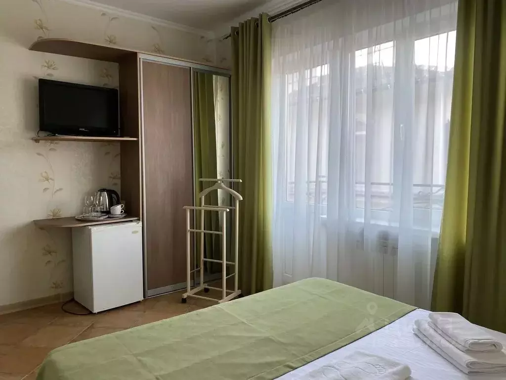 Комната Краснодарский край, Геленджик Советская ул., 7 - Фото 2