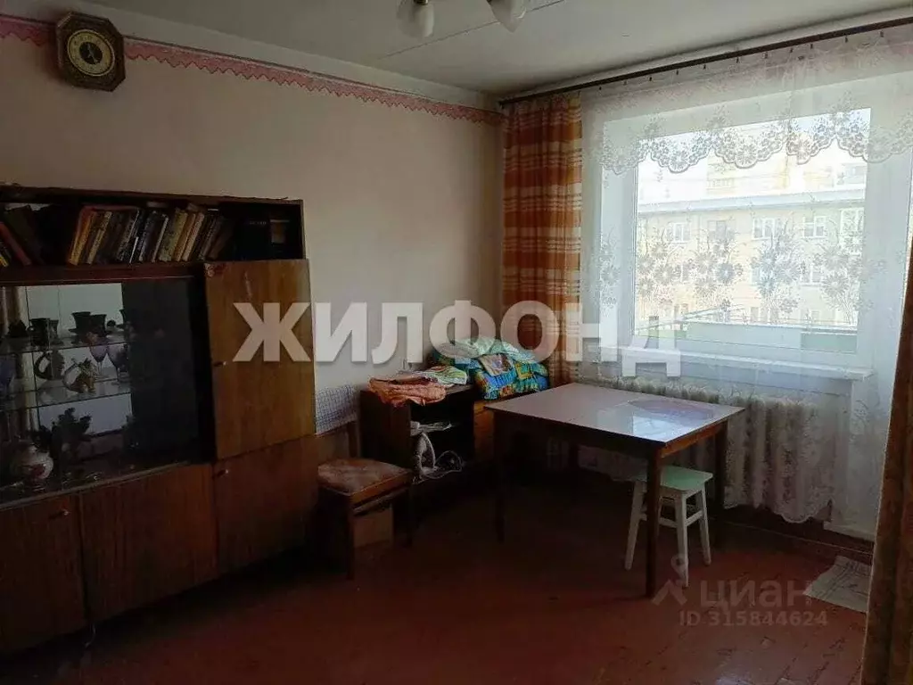 2-к кв. Новосибирская область, Новосибирск ул. Титова, 39/1 (43.1 м) - Фото 0