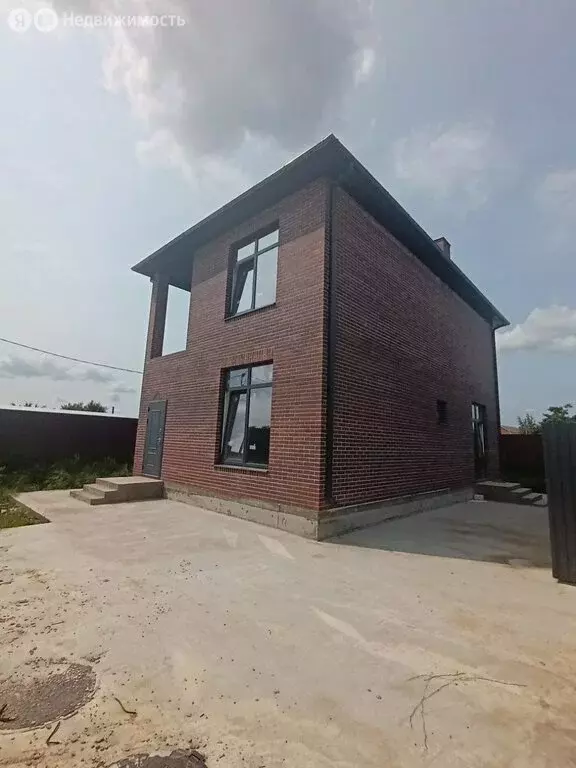 Дом в Краснодар, Прикубанский внутригородской округ, Новый микрорайон, ... - Фото 0