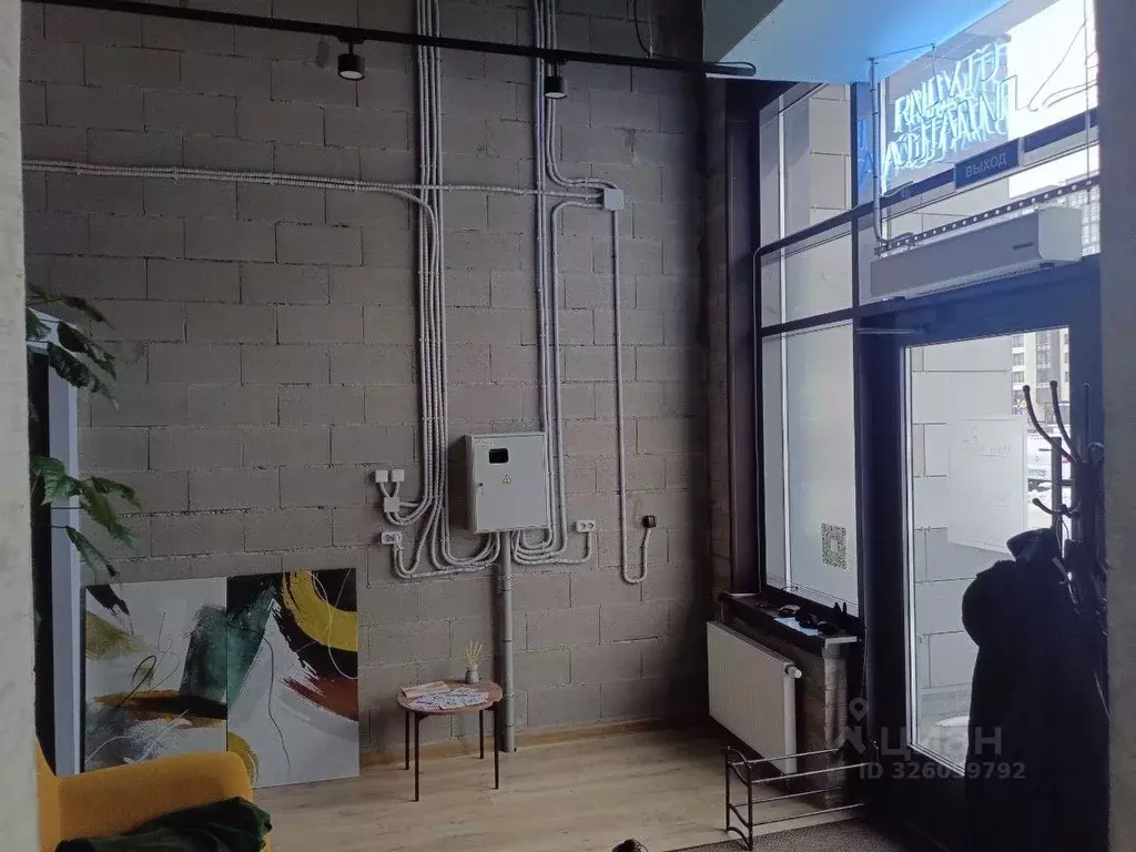 Помещение свободного назначения в Санкт-Петербург просп. Ветеранов, ... - Фото 2