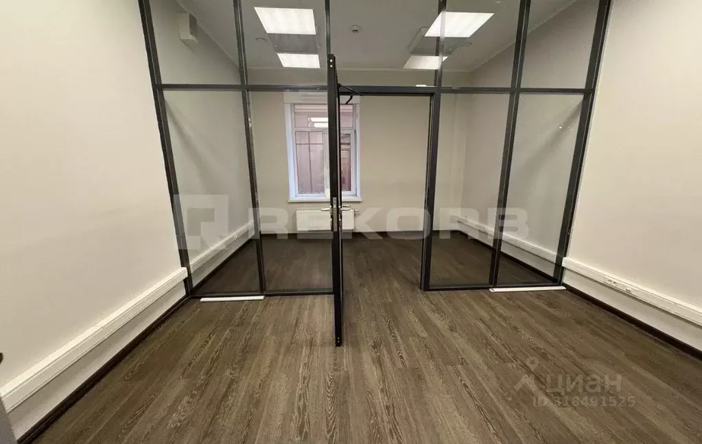 Офис в Санкт-Петербург ул. Чайковского, 29 (220 м) - Фото 2