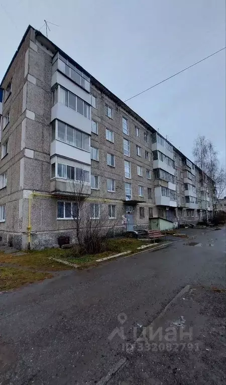 3-к кв. Свердловская область, Серов ул. Каляева, 37 (60.0 м) - Фото 1