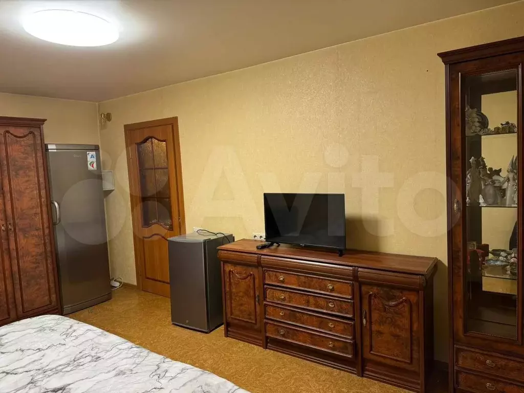 1-к. квартира, 30 м, 1/9 эт. - Фото 1