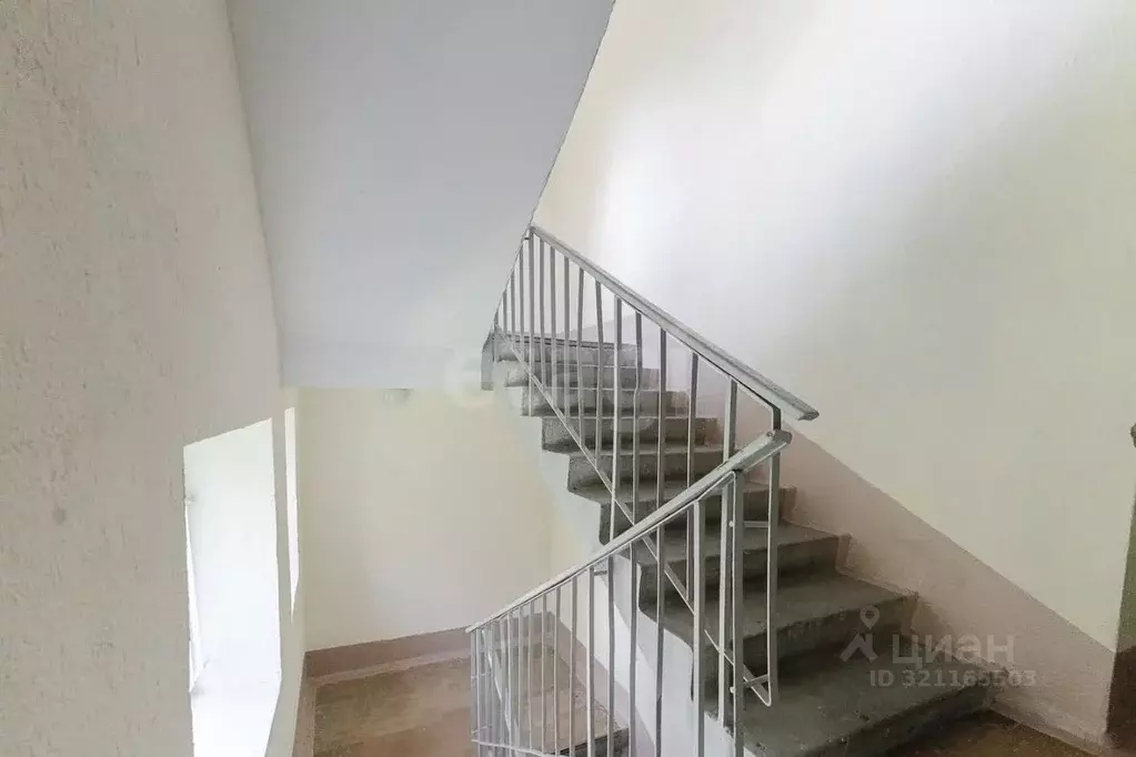 1-к кв. Свердловская область, Екатеринбург ул. Антона Валека, 12 (31.5 ... - Фото 1