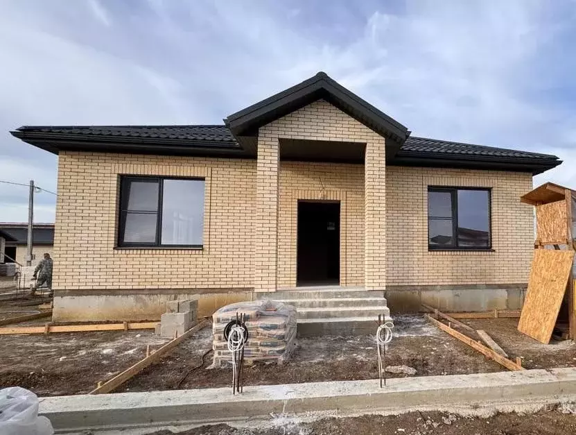 Дом в Крым, Феодосия муниципальный округ, Приморский пгт  (95 м) - Фото 1