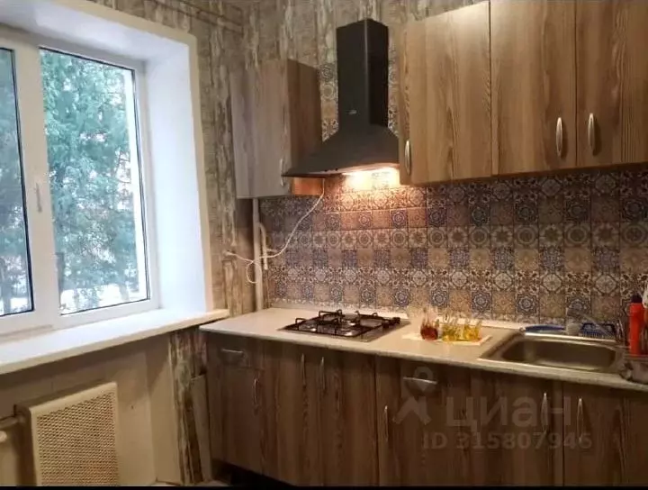 2-к кв. Московская область, Наро-Фоминск пер. Пионерский, 2 (40.0 м) - Фото 1