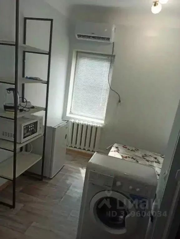 1-к кв. Приморский край, Владивосток ул. Адмирала Фокина, 5 (10.0 м) - Фото 1
