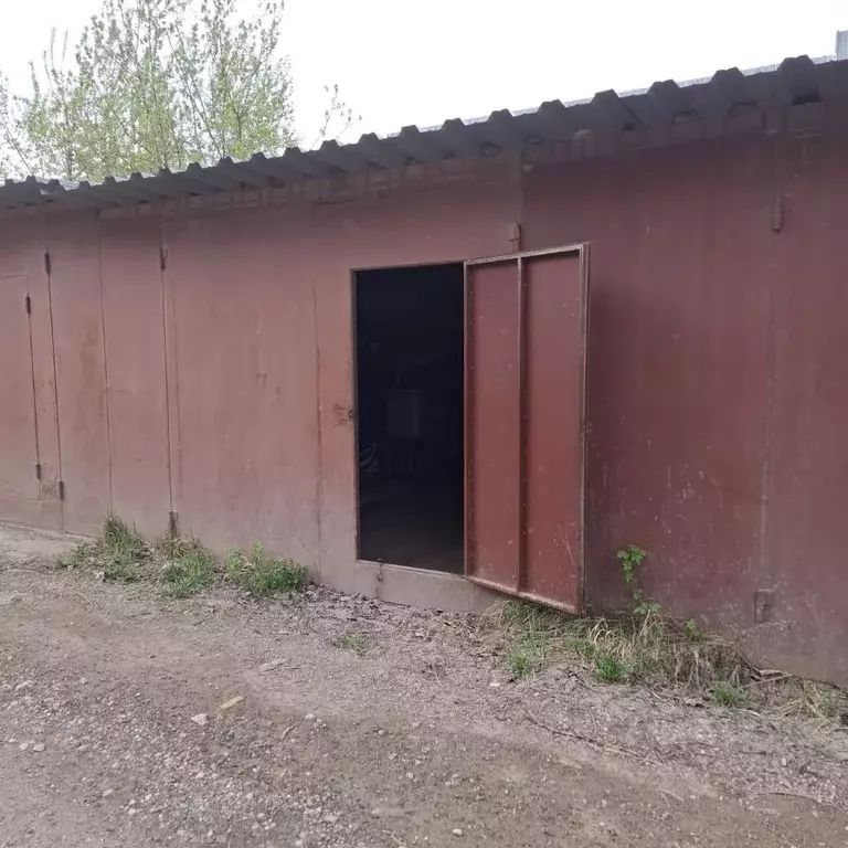 Гараж в Московская область, Красногорск городской округ, Нахабино пгт ... - Фото 1