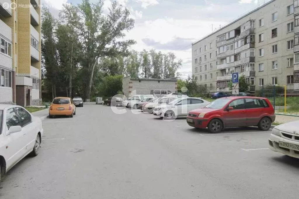 1-комнатная квартира: Тюмень, улица Судостроителей, 71 (35 м) - Фото 2