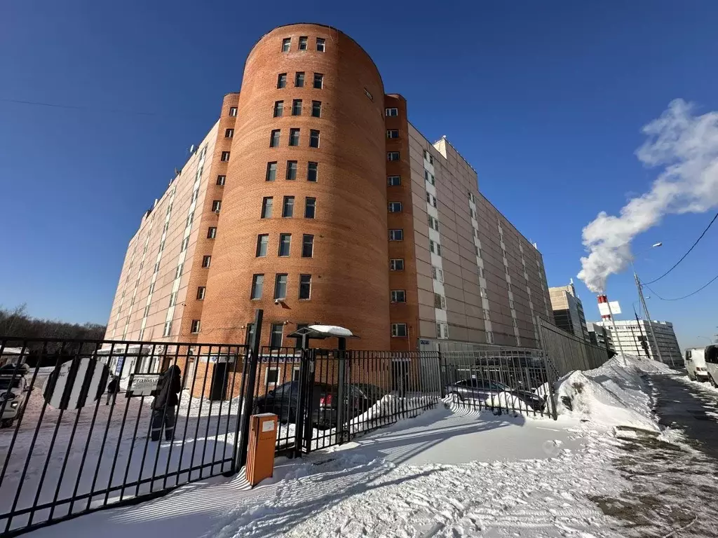 Гараж в Москва Осенняя ул., 17К1 (18 м) - Фото 1