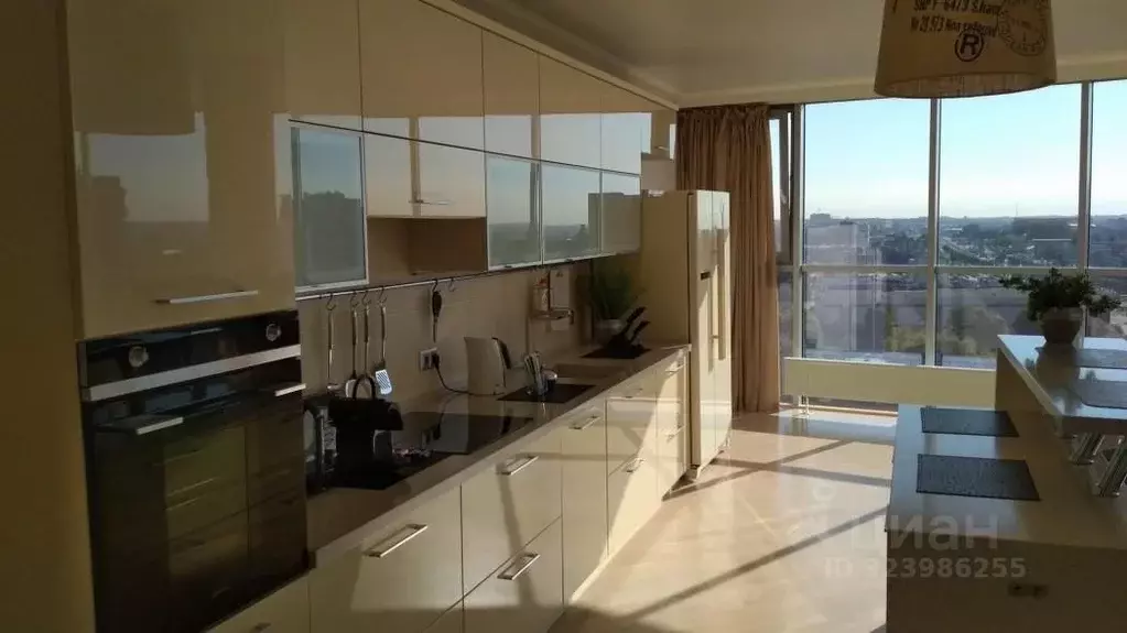 2-к кв. Калининградская область, Калининград ул. 1812 года, 126 (135.0 ... - Фото 2