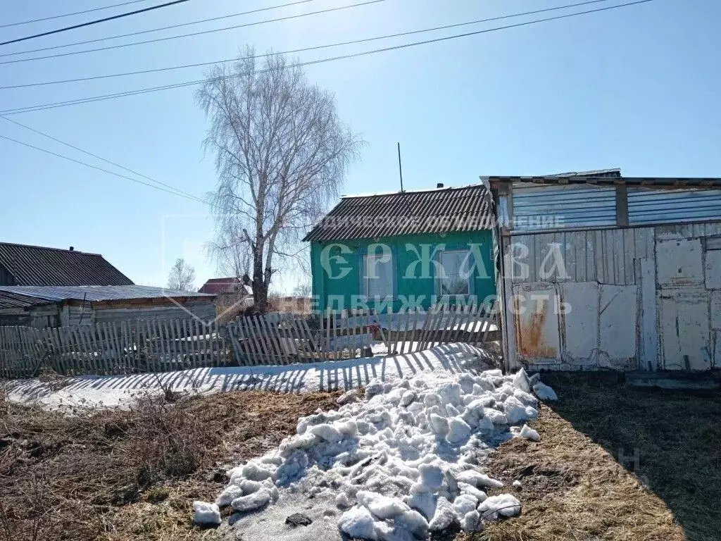 Дом в Кемеровская область, Яшкино пгт, Центр кв-л  (35 м) - Фото 0