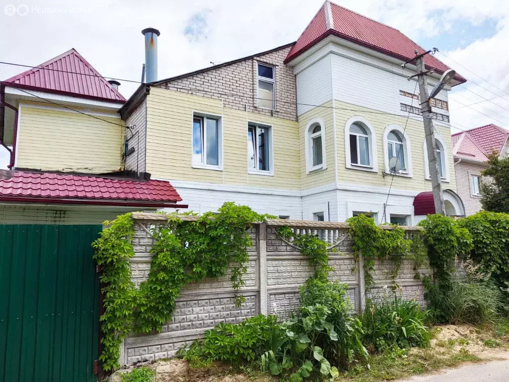 Дом в село Плещеево, Центральная улица, 13 (230 м) - Фото 0