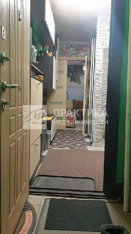 Продается 2-комнатная квартира - Фото 1