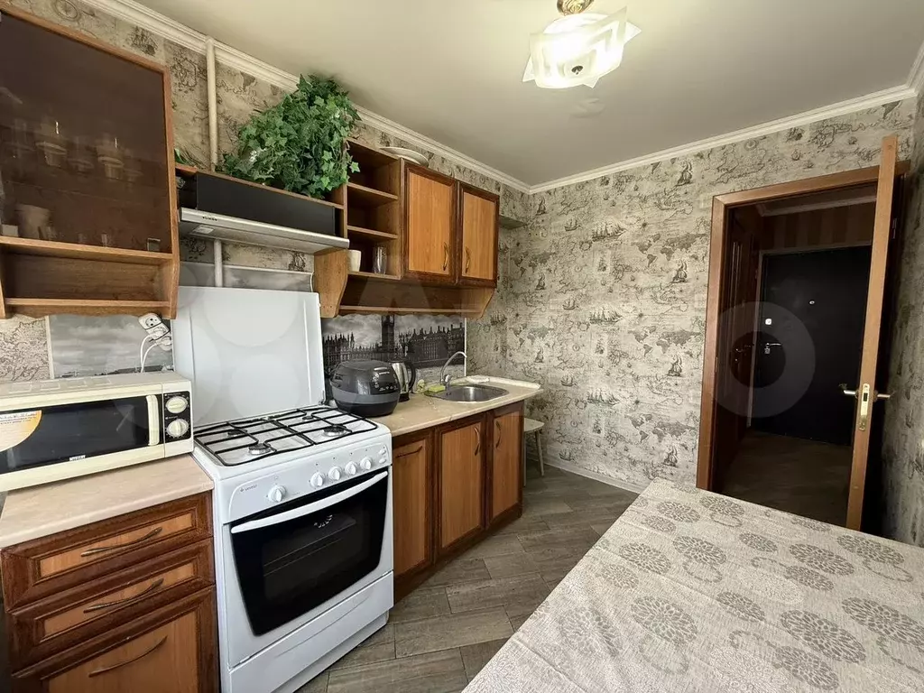 3-к. квартира, 60 м, 5/9 эт. - Фото 1