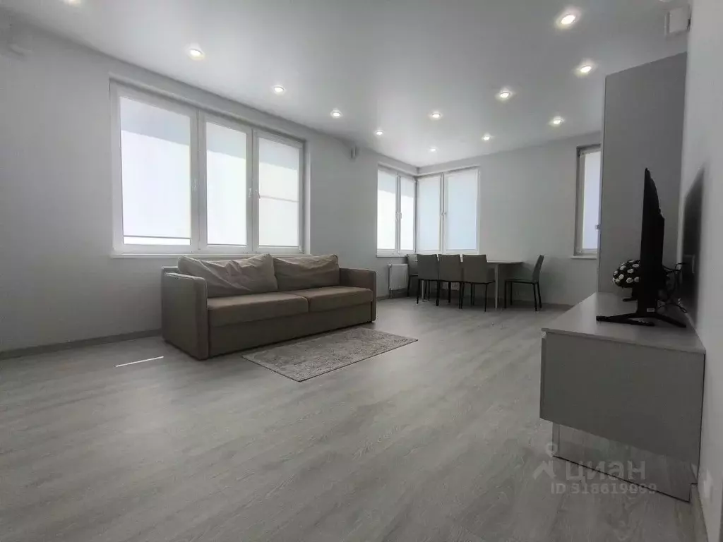 4-к кв. Москва Никулинская ул., 8к1 (130.0 м) - Фото 1