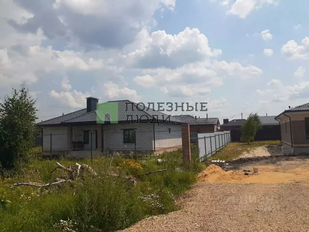 Участок в Орловская область, Орловский район, пос. Белоберезовский ул. ... - Фото 1