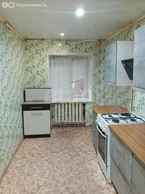 3-комнатная квартира: село Вавож, улица Победы, 53 (63.8 м) - Фото 2