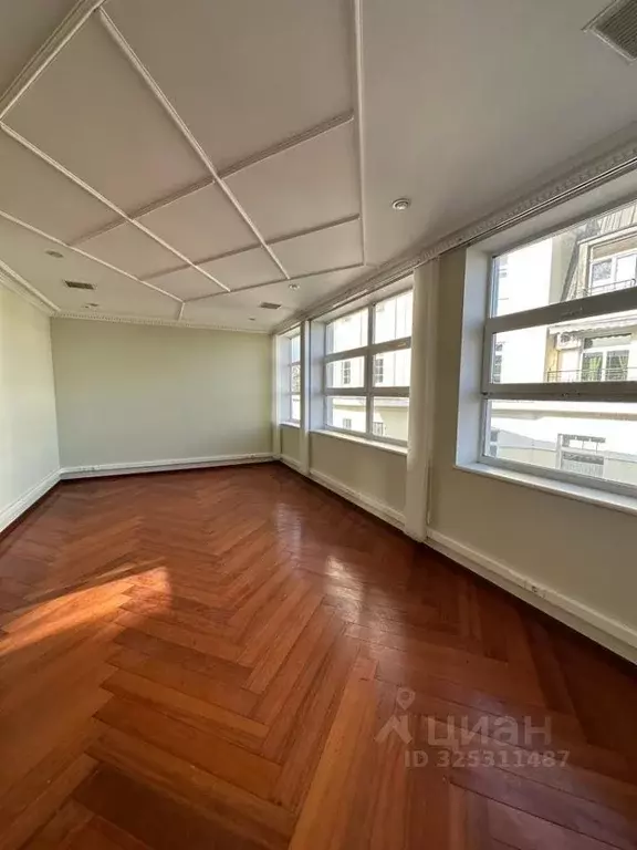 Офис в Москва ул. Остоженка, 28 (265 м) - Фото 2