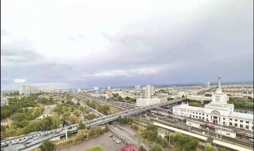 1-к кв. Волгоградская область, Волгоград ул. Пархоменко, 8А (30.0 м) - Фото 1