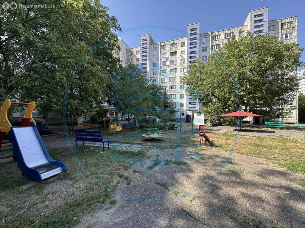 3-комнатная квартира: Ессентуки, Кисловодская улица, 24Ак1 (69.7 м) - Фото 0