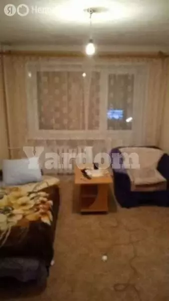 3-комнатная квартира: Красноярск, улица Дубровинского, 78А (55 м) - Фото 1