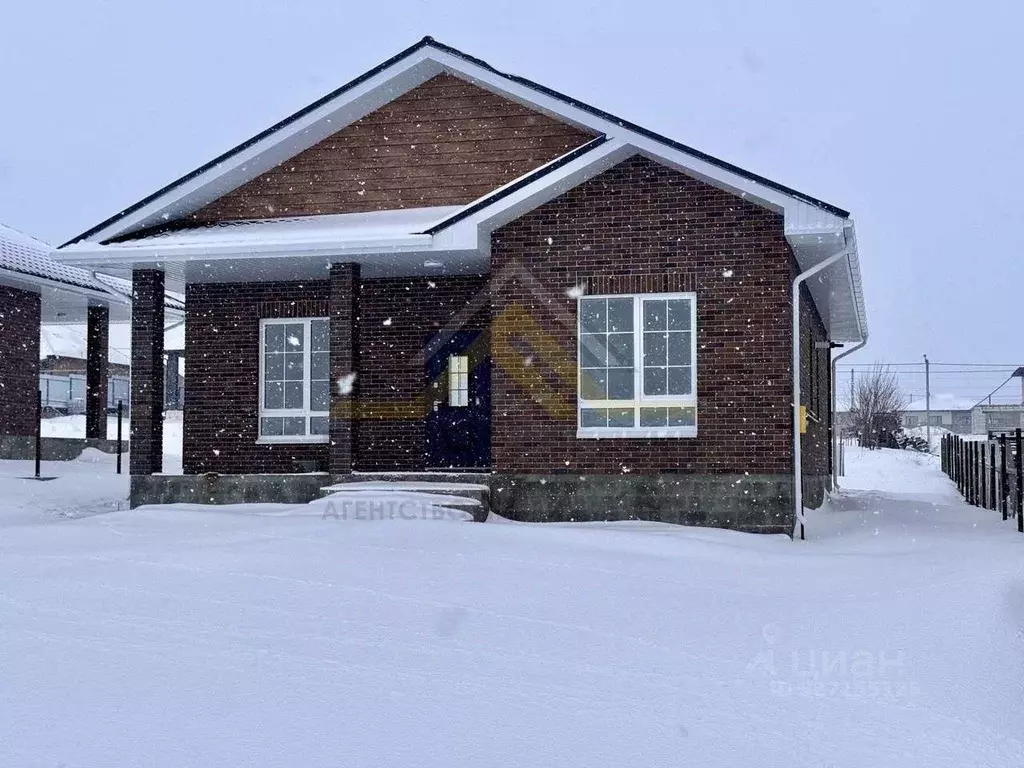 Коттедж в Белгородская область, Старый Оскол Вишенки мкр,  (115 м) - Фото 1