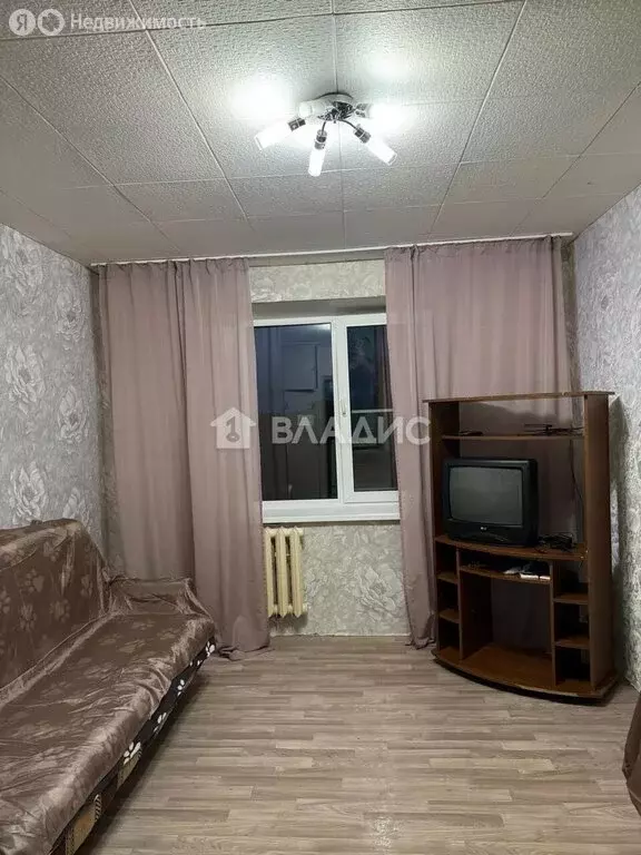 1к в 8-комнатной квартире (12.8 м) - Фото 1