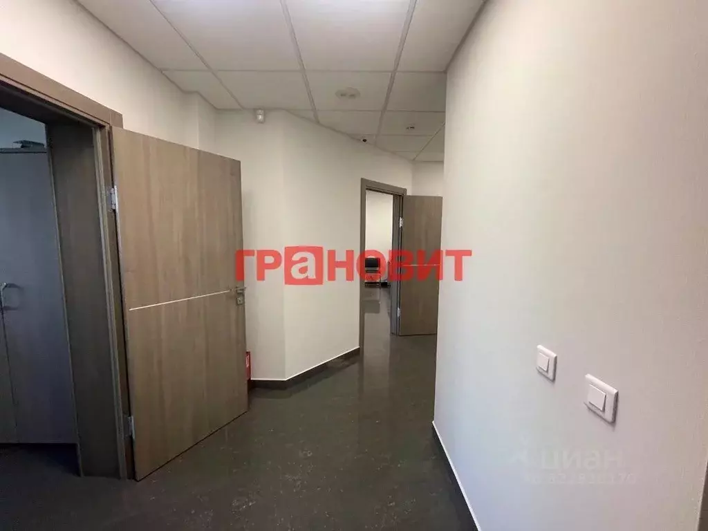 Офис в Новосибирская область, Новосибирск Депутатская ул., 48 (205 м) - Фото 2