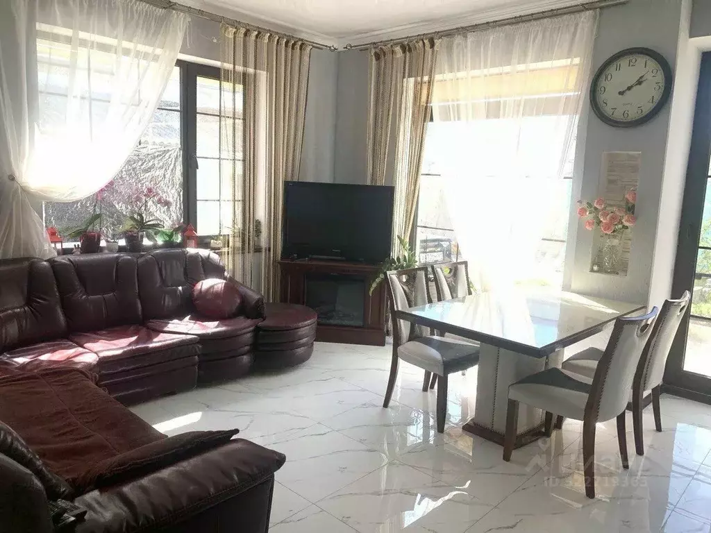 Дом в Крым, Евпатория ул. Сытникова, 8 (90 м) - Фото 1