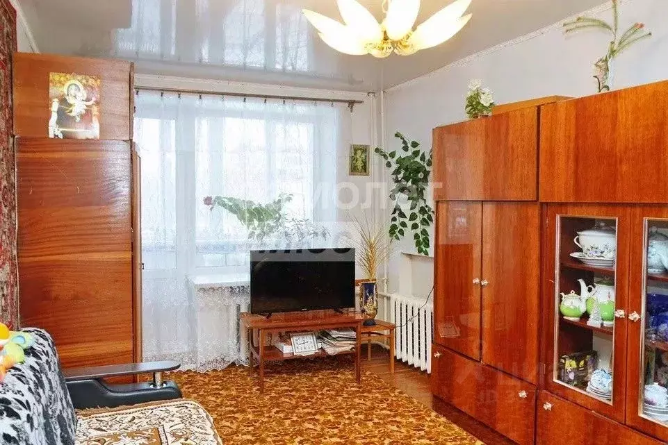 2-к кв. Челябинская область, Верхний Уфалей ул. Победы, 51 (43.6 м) - Фото 0