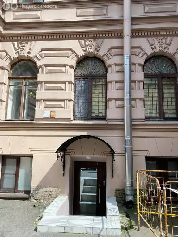 Квартира-студия: Санкт-Петербург, улица Чехова, 3 (9.1 м) - Фото 1