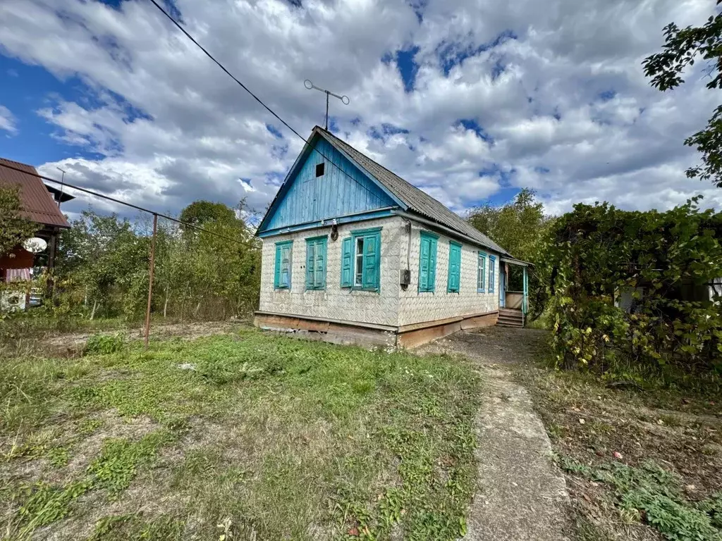 Дом в Краснодарский край, Апшеронск Спортивный пер. (38 м) - Фото 1