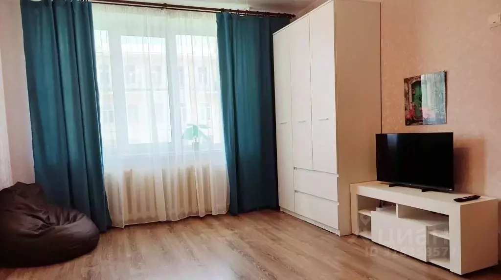 1-к кв. Санкт-Петербург, Санкт-Петербург, Кронштадт Флотская ул., 14 ... - Фото 0