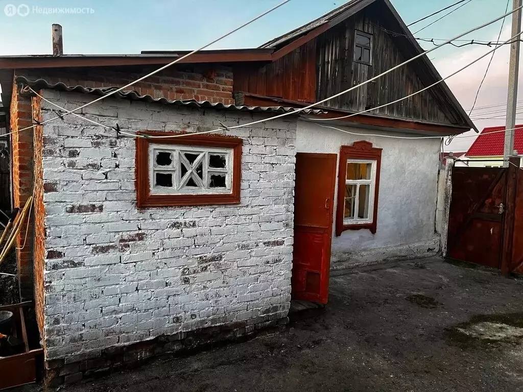 Дом в Омская область, рабочий посёлок Саргатское, Кооперативная улица ... - Фото 0