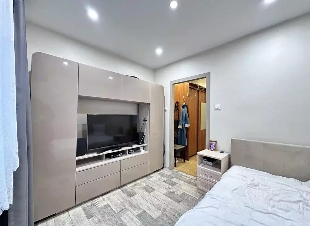 4-к кв. Санкт-Петербург ул. Кржижановского, 7 (75.0 м) - Фото 1