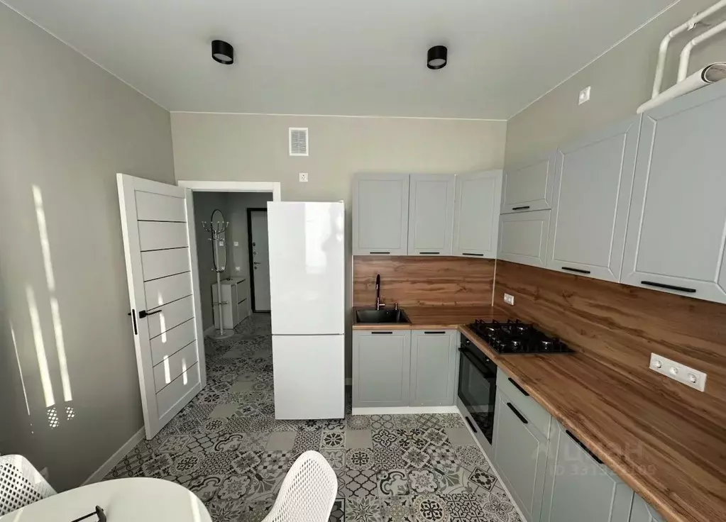 1-к кв. Крым, Симферополь ул. Батурина, 131 (41.0 м) - Фото 1