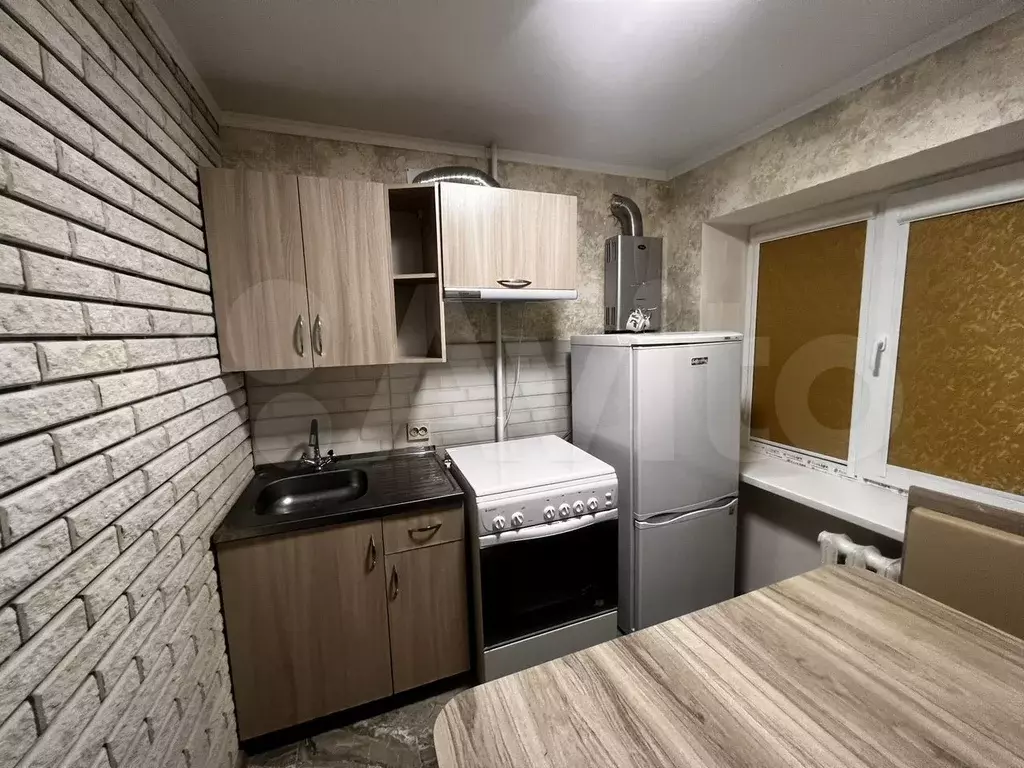 1-к. квартира, 32 м, 4/5 эт. - Фото 0