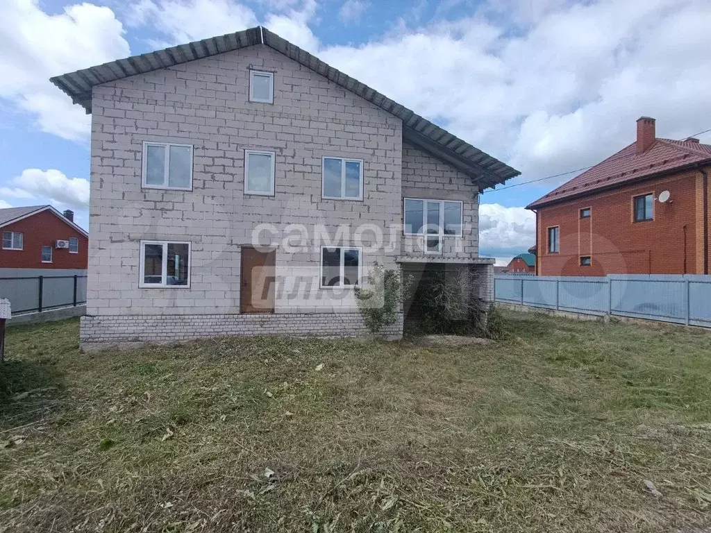Дом 210 м на участке 15 сот. - Фото 1